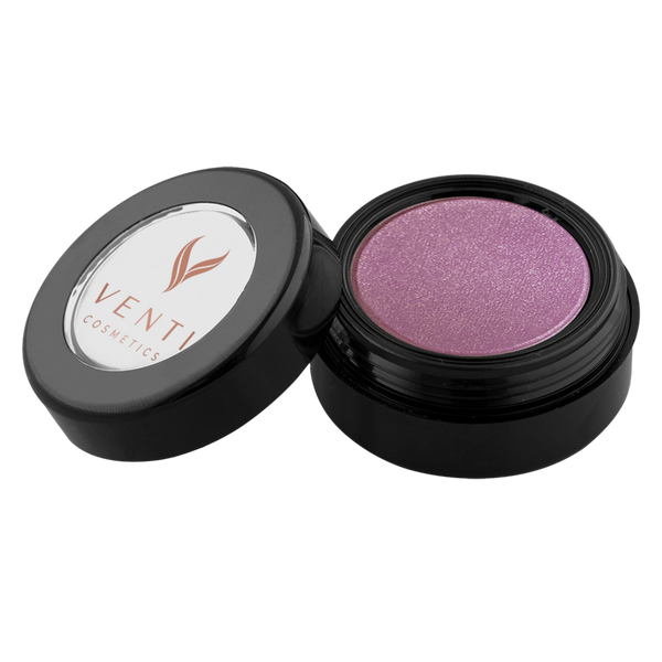 viaGlamour image of a Eyeshadow